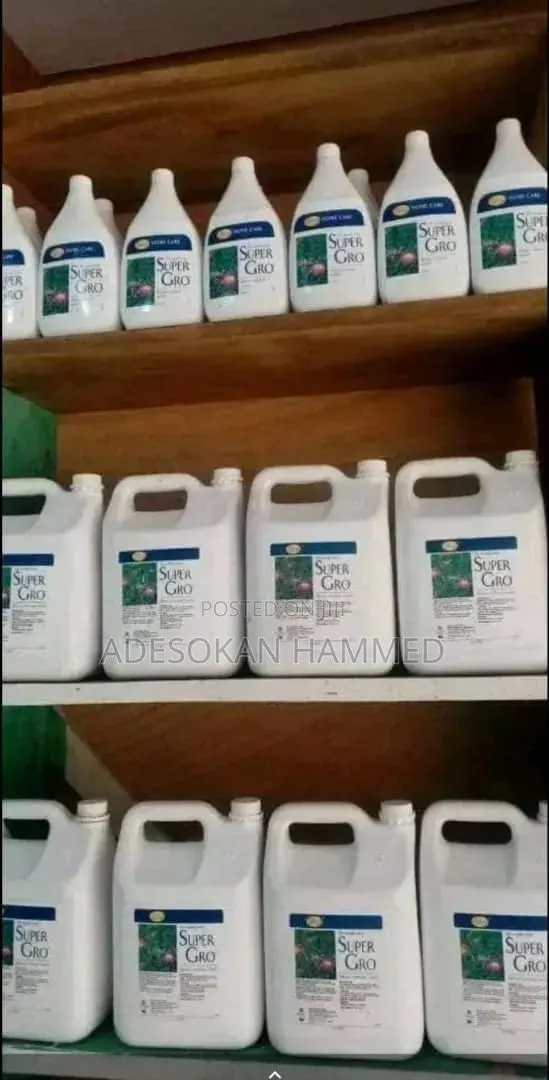 Super Gro Fertilizer · Photo 1