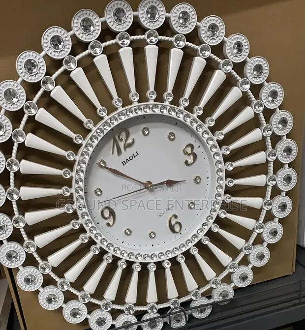 Aesthetic Wall Clock – Modern Stylish Home Decor · Photo 1