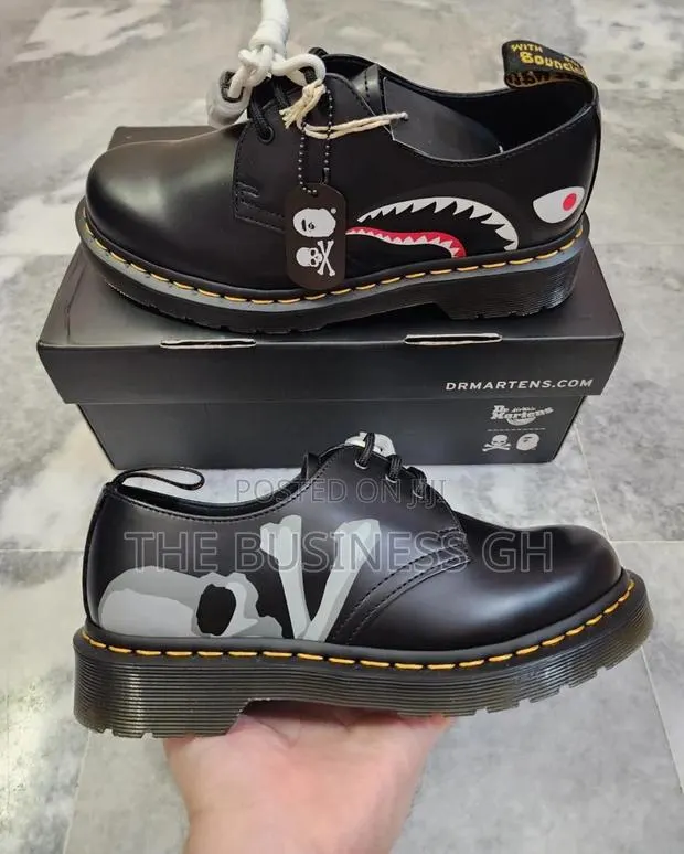 Bathing Ape X Dr Martens Designer Shoes · Photo 1