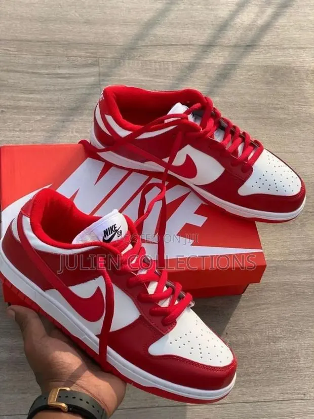 Nike Sb Dunk Low Og Red White · Photo 1