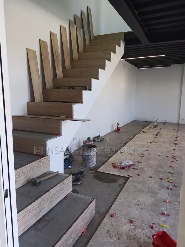 Tiles Jobs · Photo 1