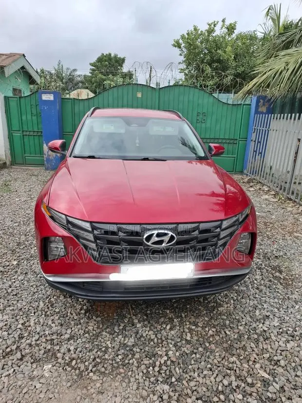 Hyundai Tucson 2022 Red · Photo 1