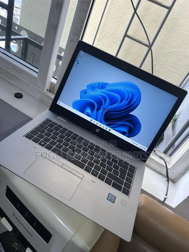 Laptop HP ProBook 640 G5 8GB Intel Core i5 SSD 256GB · Photo 1