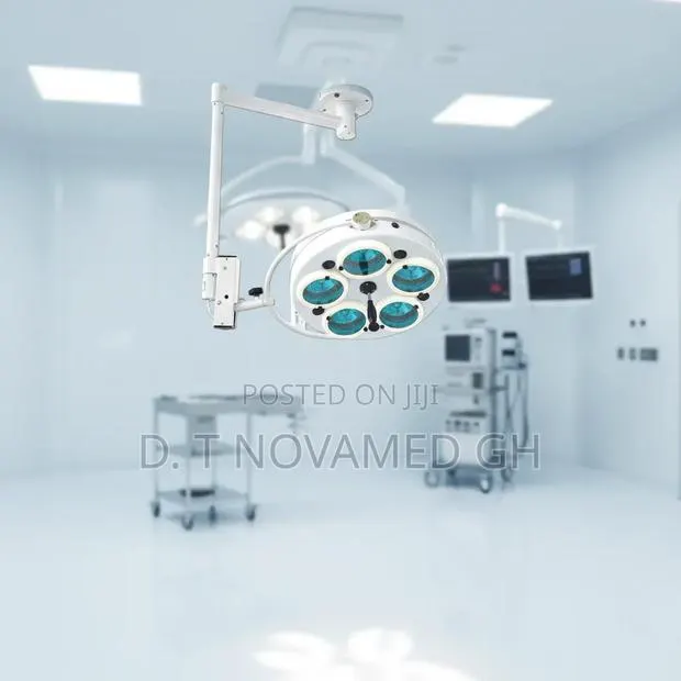 Operating Theatre Light (Ceiling Type) · Photo 1