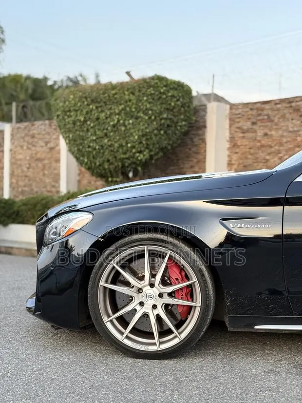 Mercedes-Benz C63 2016 Blue · Photo 1