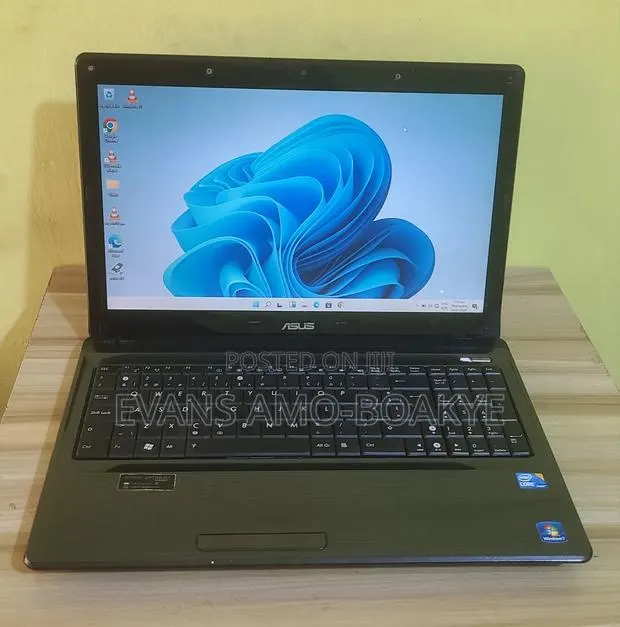 Laptop Asus K52Jc 8GB Intel Core i5 SSD 256GB · Photo 1
