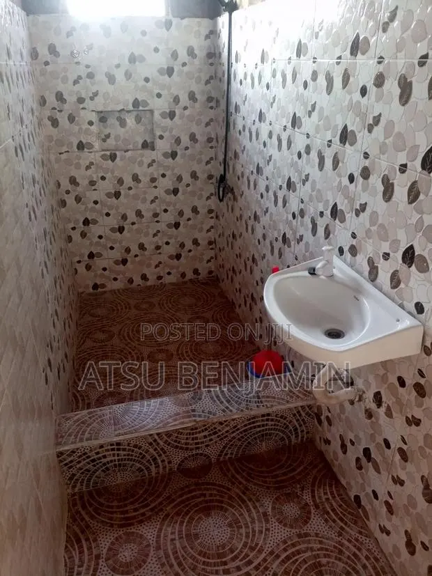 Furnished 2bdrm Apartment in Benji Estate, Pokuase for rent · Photo 1