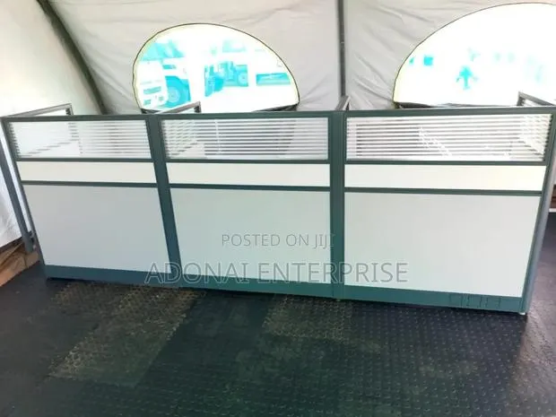 Reception Desk Aqbgjgfh648y · Photo 1