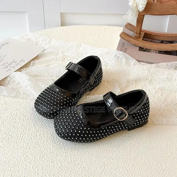Luxury Pearl Princess Mary Jane Shoes – Girls' · Photo 2