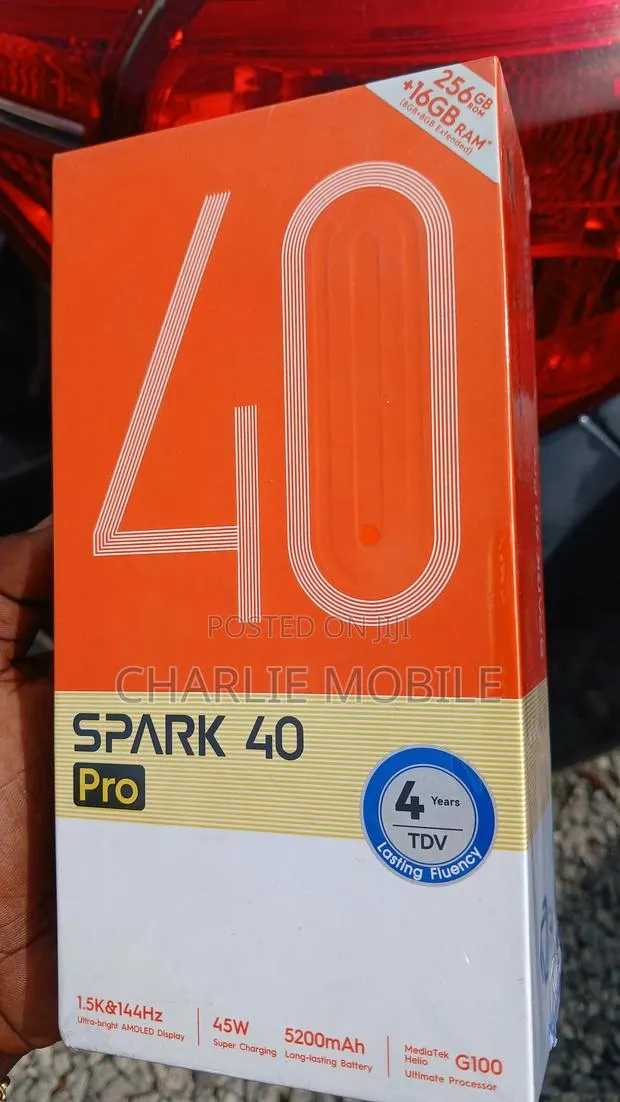 New Tecno Spark 40 Pro 256 GB Black · Photo 1