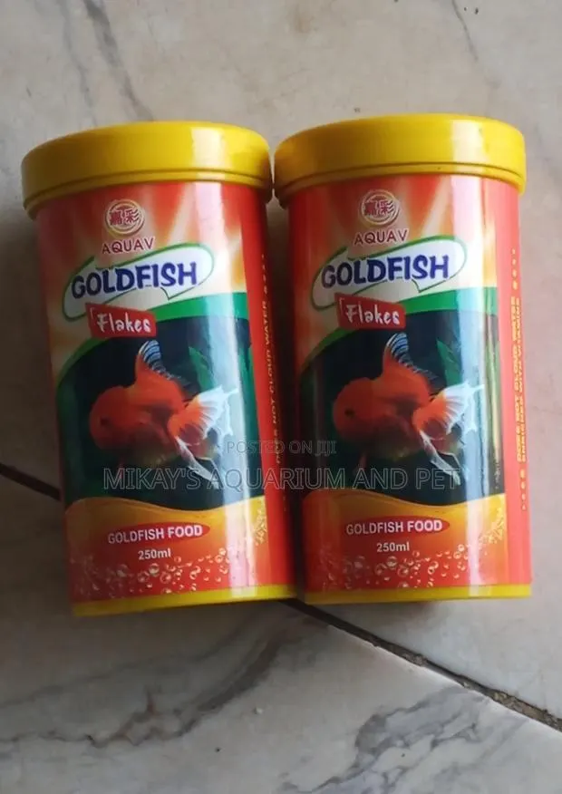 Gold Fish Flakes · Photo 1