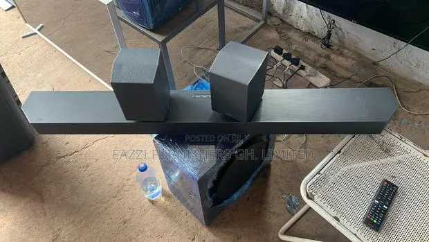 Q990d Samsung Sound Bar 22 Speakers High in 11. 1. 4. Ch · Photo 1