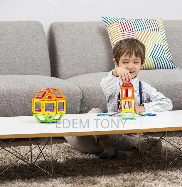 Magformers 30-Piece Magnetic Tiles STEM Set · Photo 2