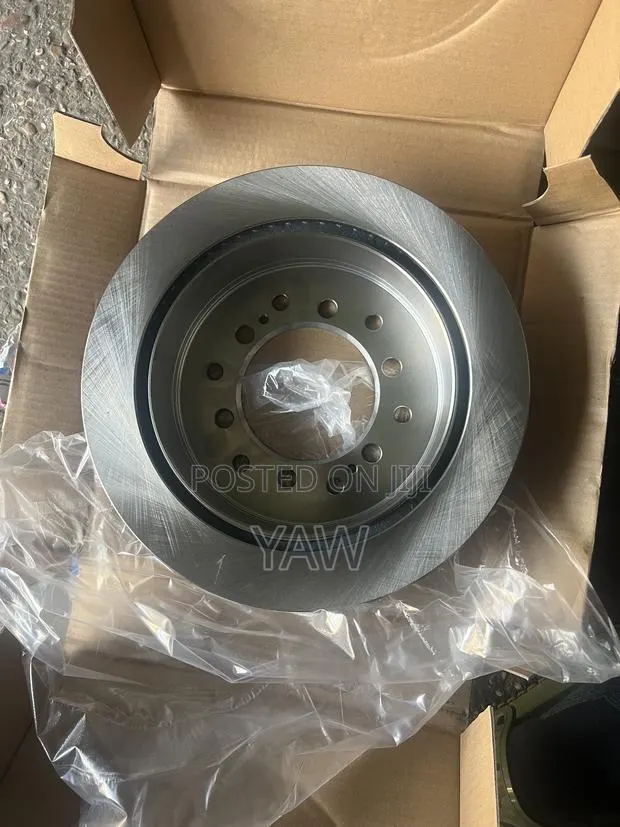 Land Cruiser Prado2012-2023 Rear Brake Disc · Photo 1