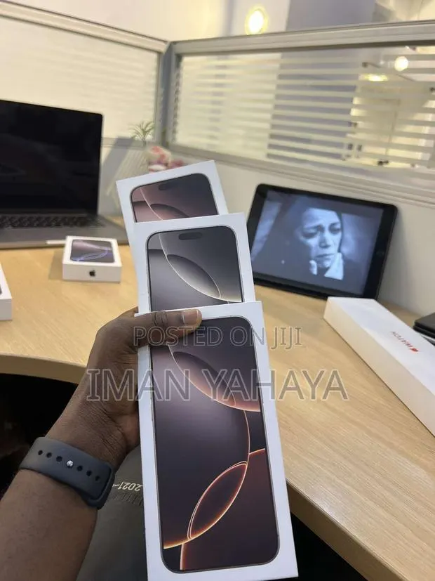 New Apple iPhone 16 Pro Max 512 GB · Photo 1