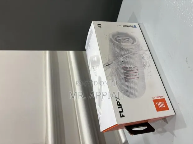 Get Affordable JBL Flip 7 Premium Speaker(White)25 Watt · Photo 1