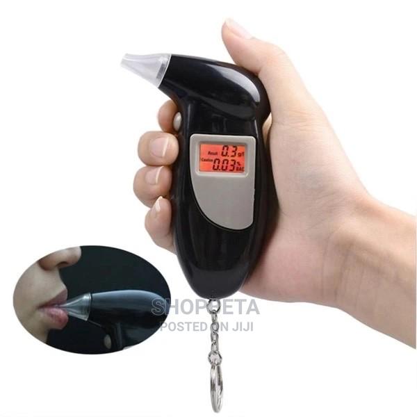 Digital Alcohol Tester · Photo 3