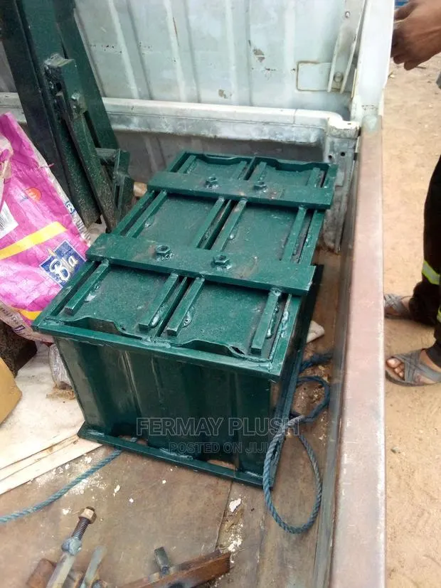 Newly Built 2 in One Block Machine · Photo 1
