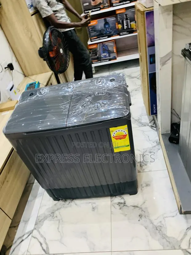 Ultra Sleek Modern Black 11kg Topload Nasco · Photo 1