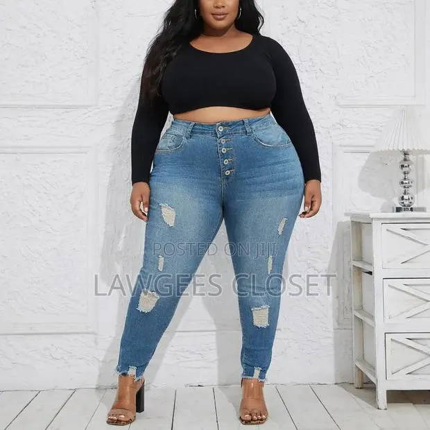 Tacted Skinny Jeans · Photo 1