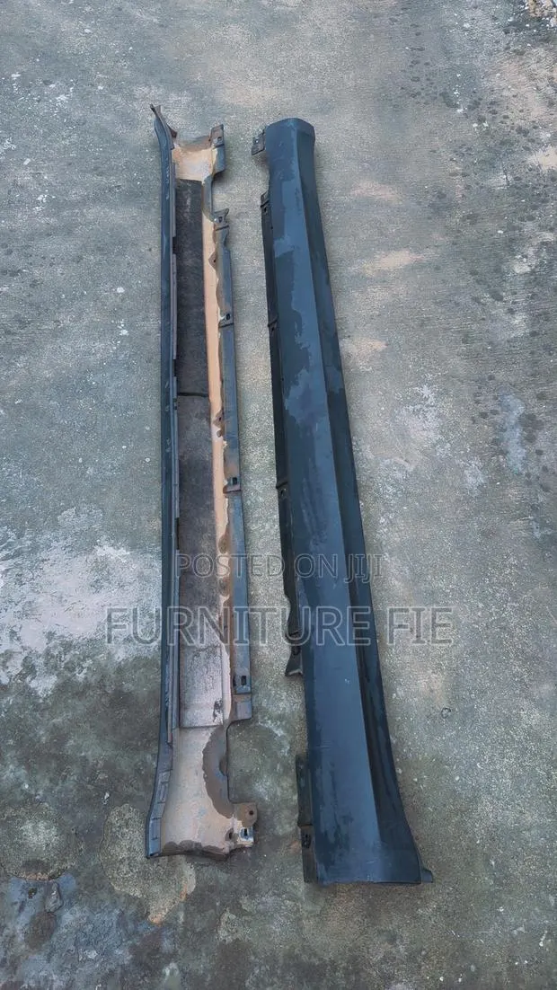 Porsche Macan 95B Right Side Skirt Left Right-95b853554a Side Sill · Photo 1