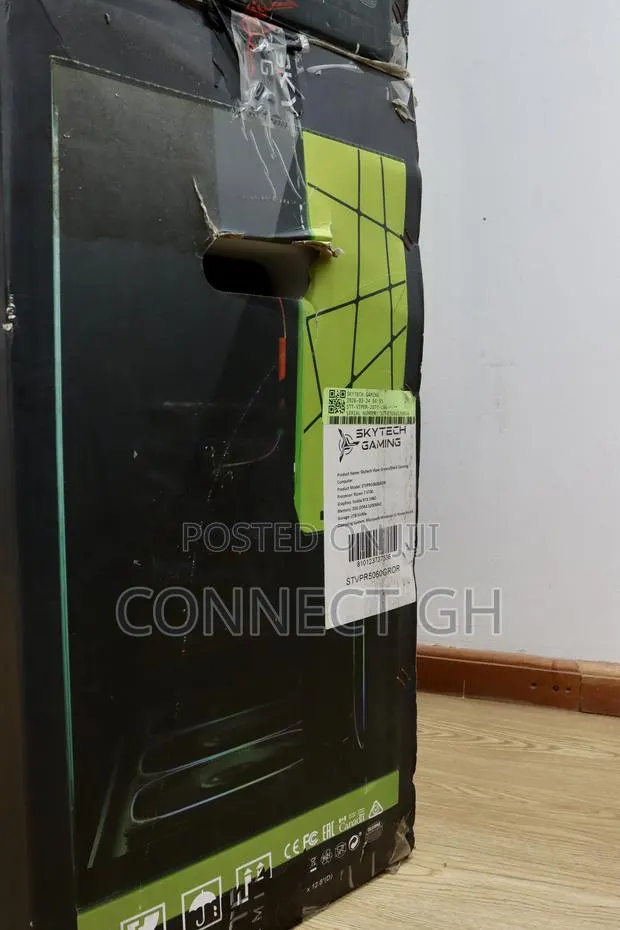New Desktop Computer 32GB AMD Ryzen 7 SSD 2T · Photo 1