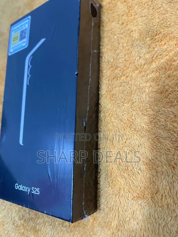New Samsung Galaxy S25 256 GB Black · Photo 1
