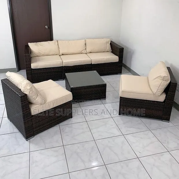 Garden /Partio Set (5 Seater · Photo 1