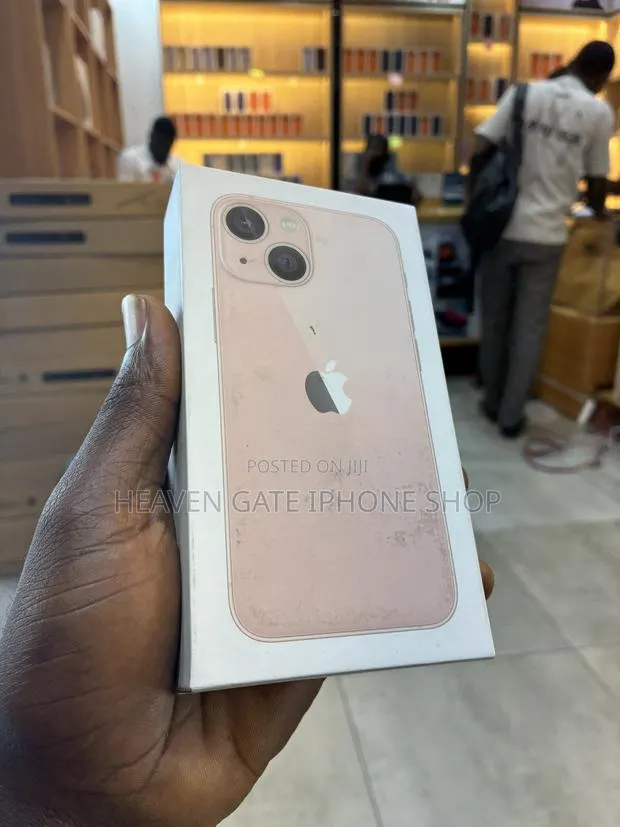 New Apple iPhone 13 Mini 128 GB Pink · Photo 1