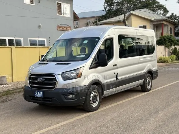 Ford Transit 2020 Silver · Photo 1