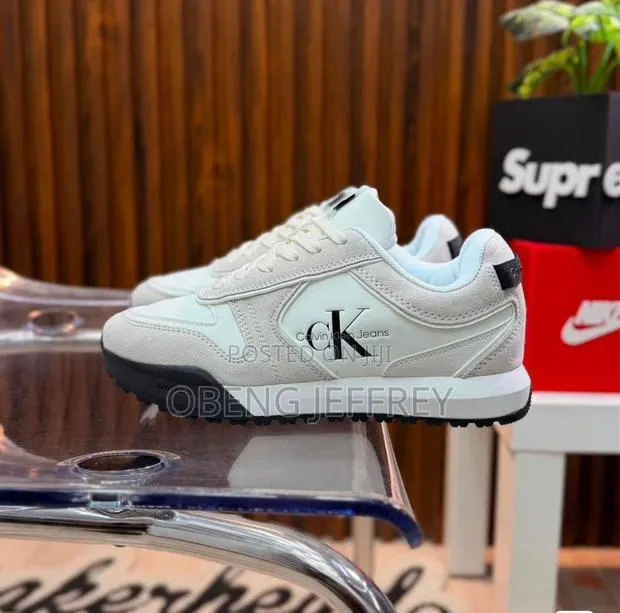 Original Calvin Klein Toothy Runner in Colours · Photo 1