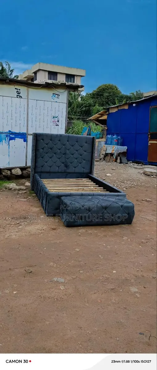 Double Bed Frame With Ottoman · Photo 1