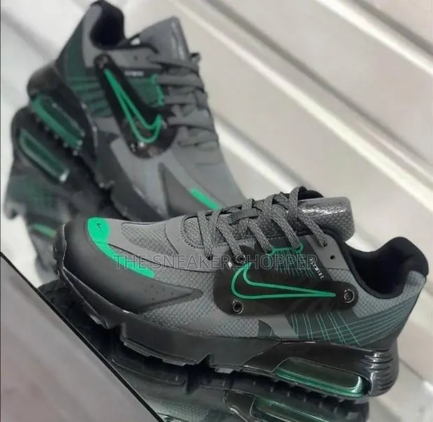Nike Fly Wire Green And Black · Photo 1