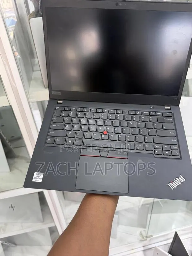 Laptop Lenovo ThinkPad T14 8GB Intel Core i5 SSD 256GB · Photo 1