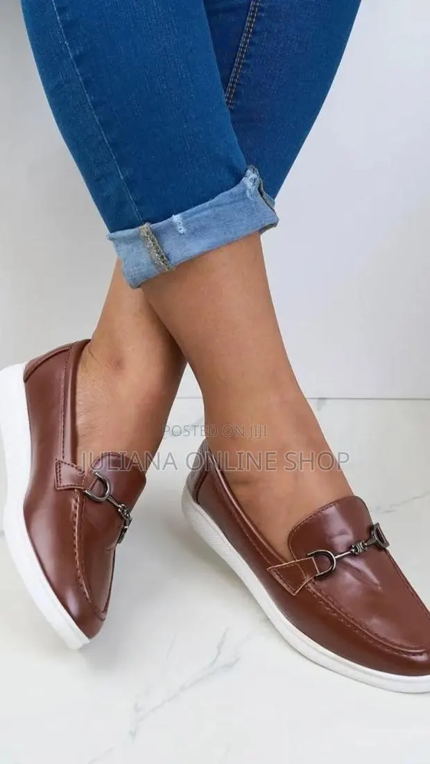 Ladies Loafers · Photo 1