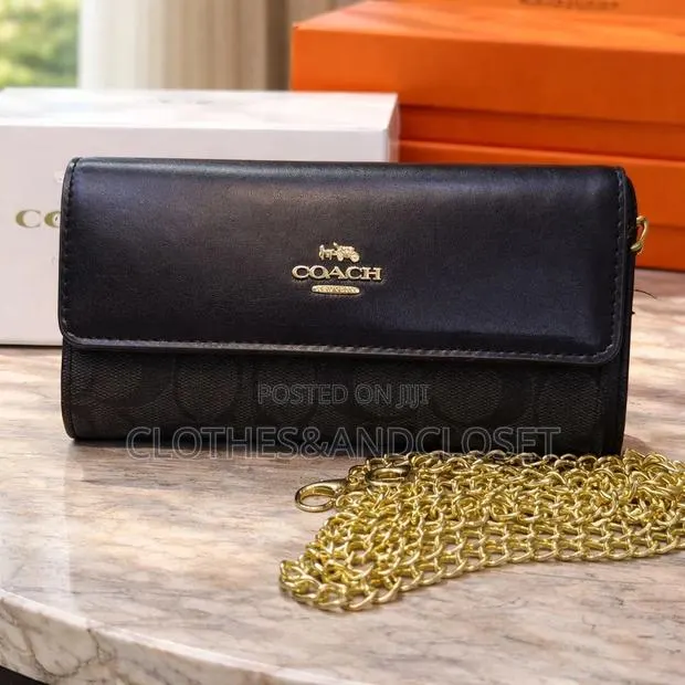 Ladies’ Foldover Wallets · Photo 1