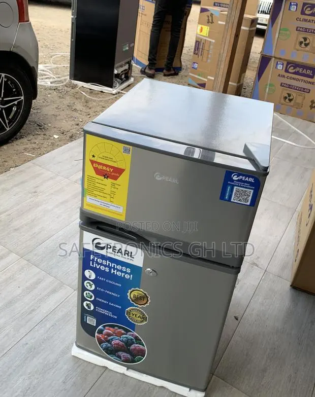 Best Reliable Midea 87l Double Door Table Top Fridge · Photo 1