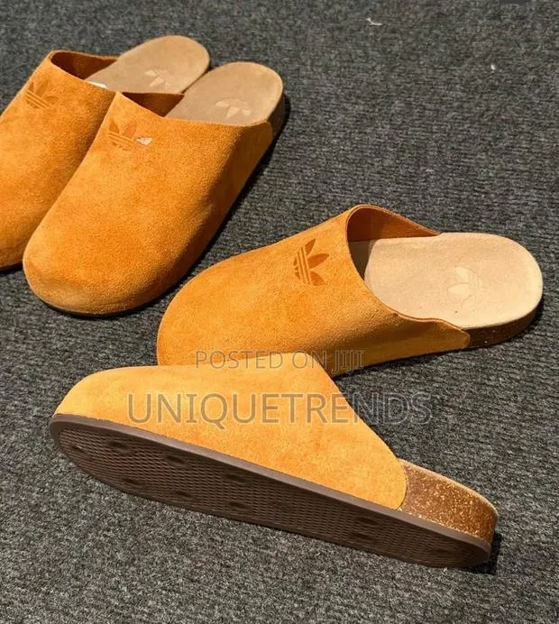 Quality Adidas Adimule Slides (Brown) · Photo 1