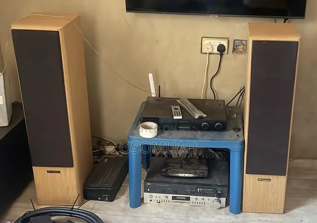 Proson Floor Standing Speaker · Photo 1