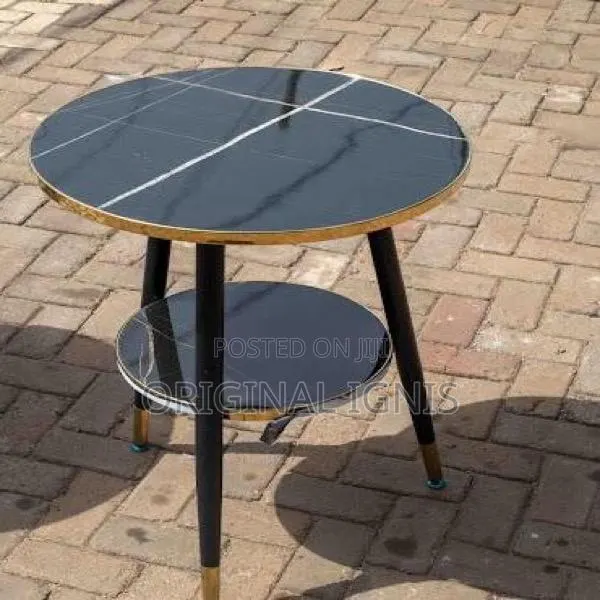 Round Wooden Table( 80cm by 80cm) · Photo 1