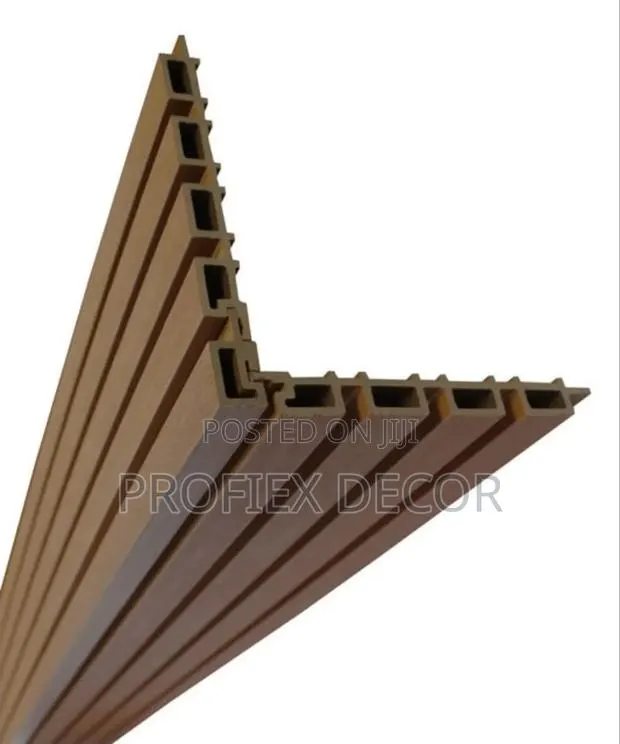Exterior Fluted Panels · Photo 3