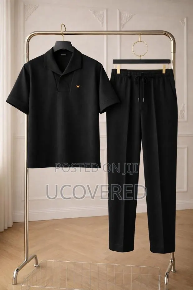 High Quality Men’S Two Piece Outfit · Photo 1