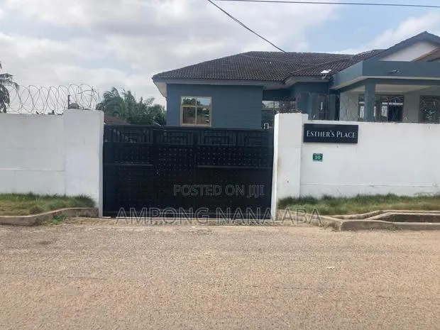 Furnished 10bdrm Shared Apartment in Esther’S Place Girls, Dworwulu · Photo 1