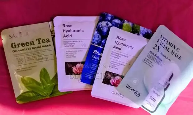Facesheet Mask -Hydrating and Refreshing · Photo 1