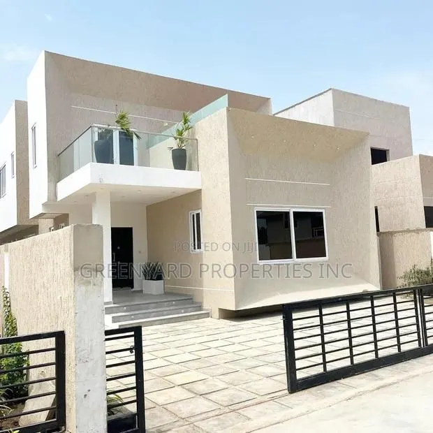 4bdrm House in East, Airport Residential Area for sale · Photo 1