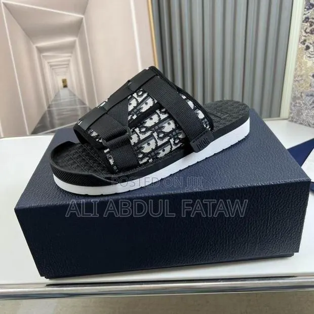 Dior Alfa Flap · Photo 1