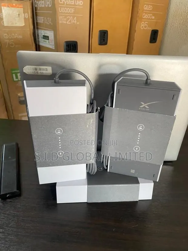 Maximum Output 57v Starlink Power Adapter · Photo 1