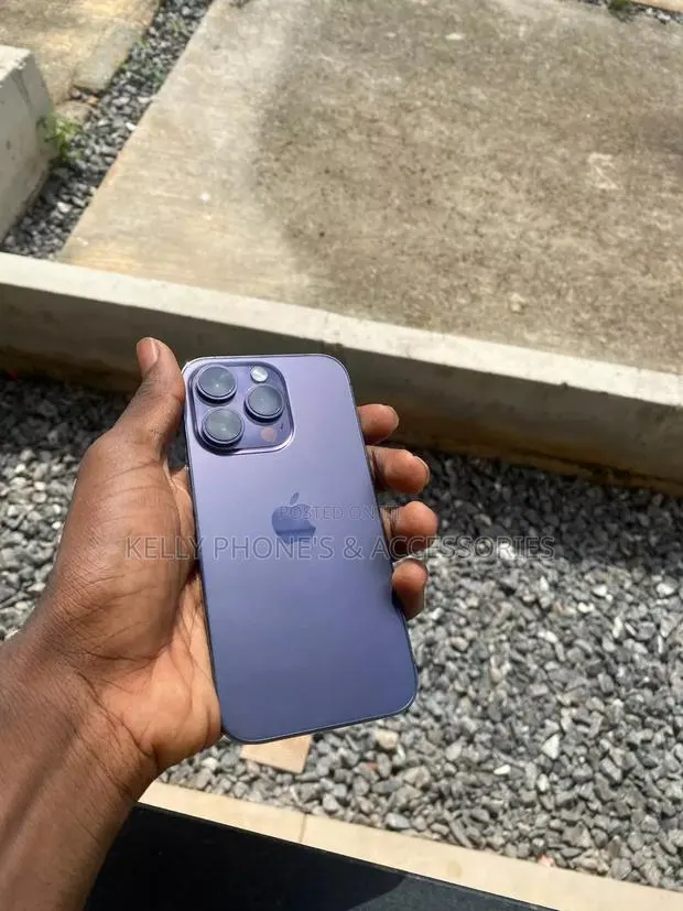 Apple iPhone 14 Pro 256 GB Purple · Photo 1