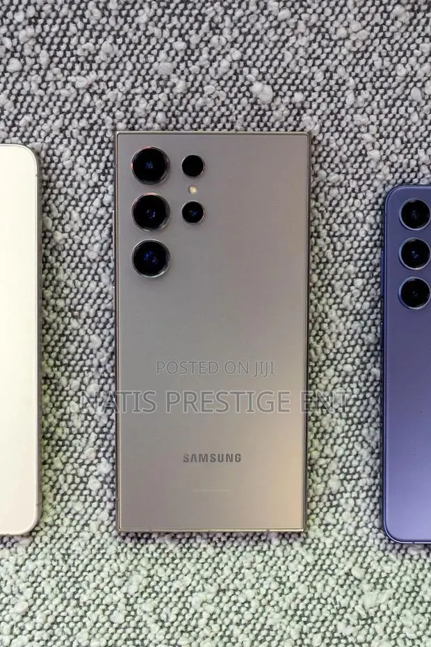 Samsung Galaxy S24 Ultra 256 GB Silver · Photo 1