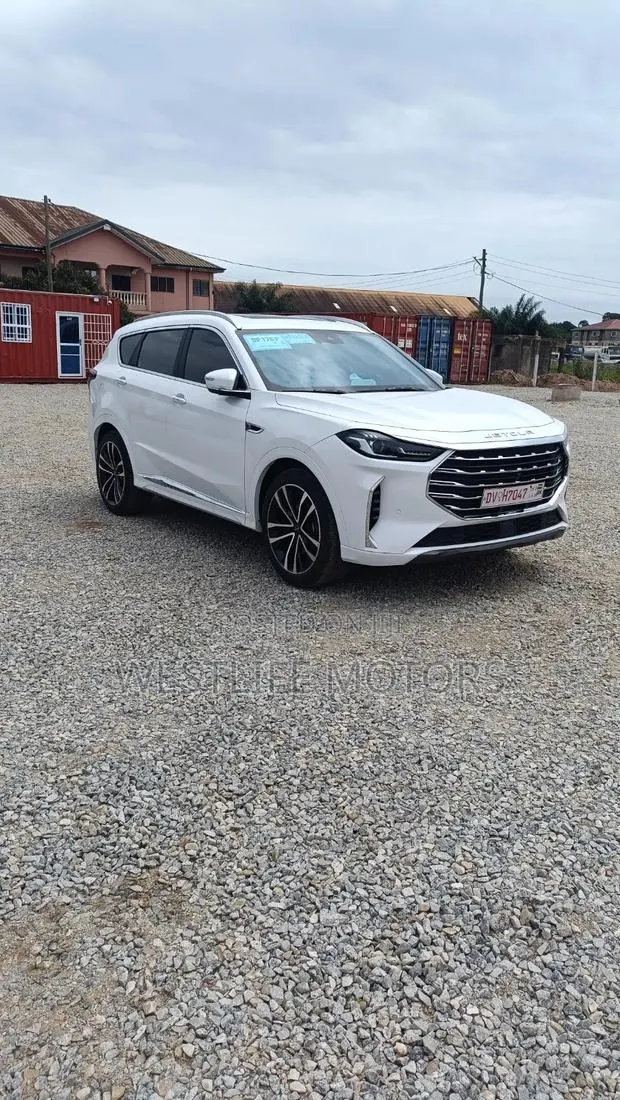 Jetour X70 Plus 1.5 5-Seater FWD 2021 White · Photo 1
